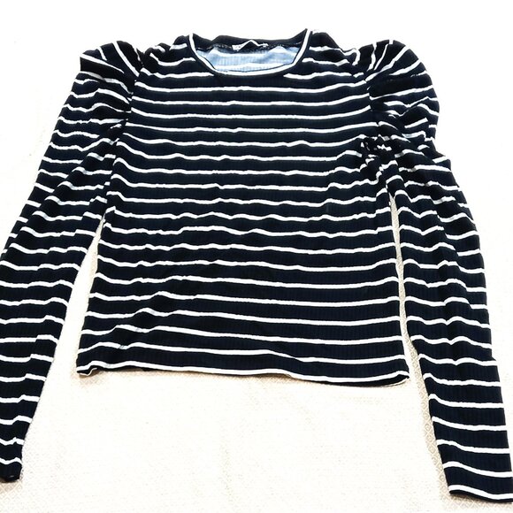 Stripped Top - Picture 1 of 3